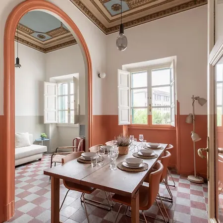 Iflat Sunny And Colorful Esquilino *