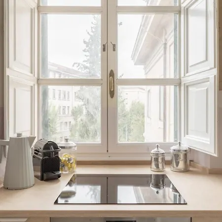 Iflat Sunny And Colorful Esquilino *